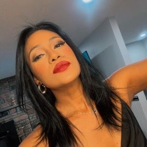 Meet your Posher, Mirian